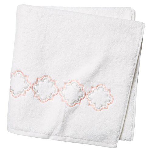 Quatrefoil Bath Sheet - White/Pink - Hamburg House