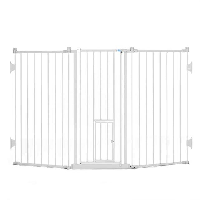 Carlson Pet Products Flexi Gate with Pet Door, 76" L X 2" W X 30" H, White, Large