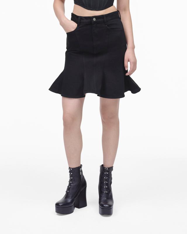 MARC JACOBS Marc Jacobs The Fluted Mini Skirt in Black, Size 27