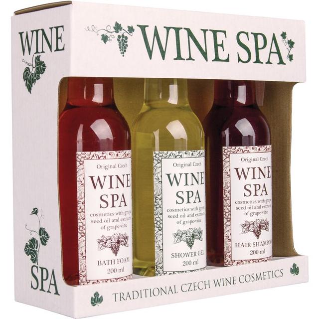 Bohemia Gifts & Cosmetics Wine Spa gift set for women