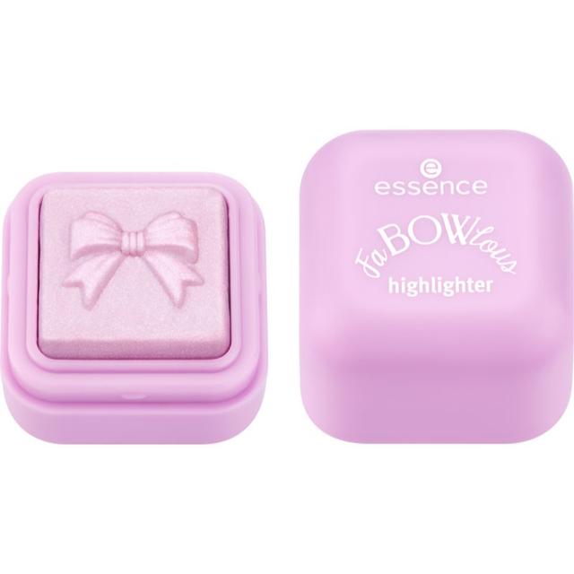 essence FaBOWlous highlighter shade 01 Get That Bow Glow! 3.2 g