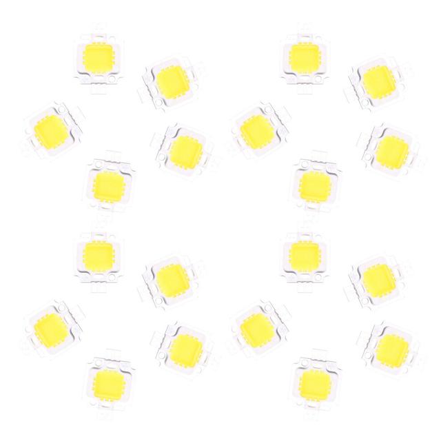20 PCS IC LED Bulb Warm White 10W 3200K 800LM 9 - 12V