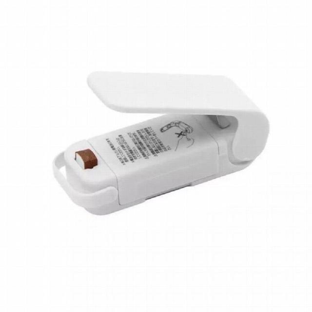 Portable Bag Heat Sealer Plastic Package Storage Bag Clip Mini Sealing Machine Handy Sticker Seal for Food Snack Kitchen Gadgets