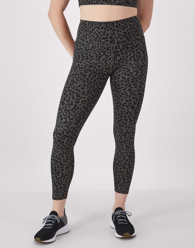 Hanes Moves Women's 7/8 Leggings with Internal Pocket, 25" Black Leopard Print 2XL