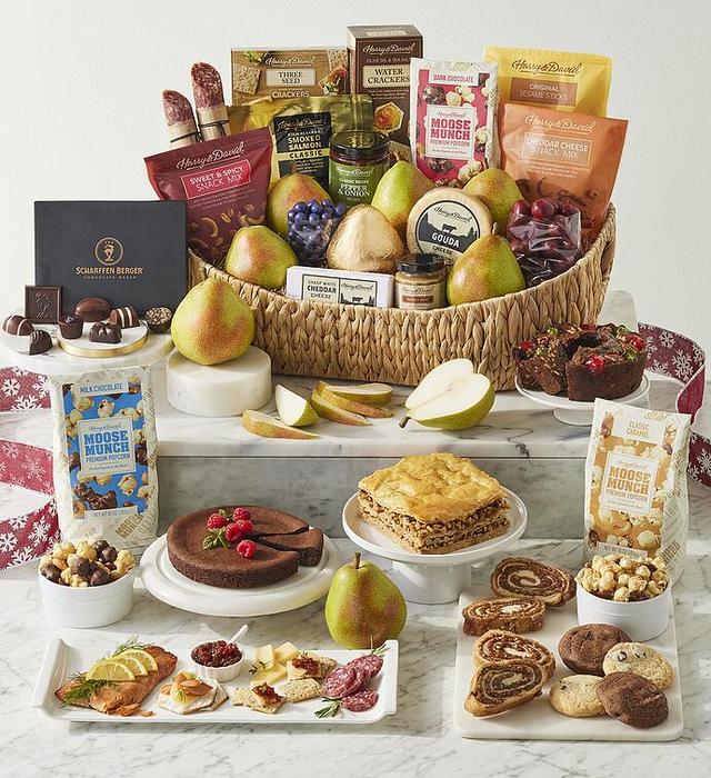 Supreme Hearthside Gift Basket, Assorted Foods, Gifts by Harry & David