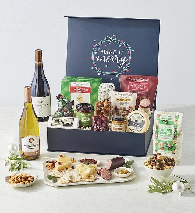Holiday Deluxe David's Banquet With Wine, Assorted Foods by Harry & David