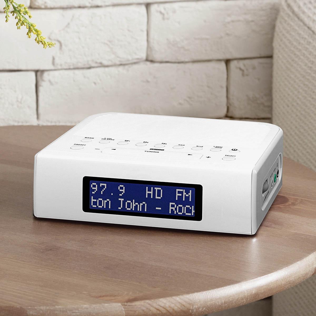 Hybrid Digital Radio