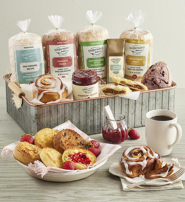 Bakery Favorites Tray by Wolfermans