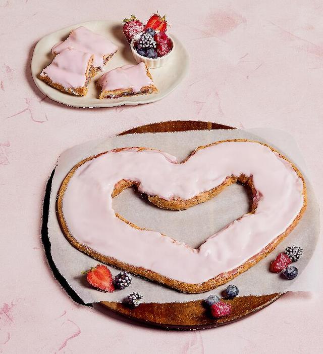 Mother's Day Heart-Shaped Kringle Wreath, Pastries, Baked Goods by Wolfermans
