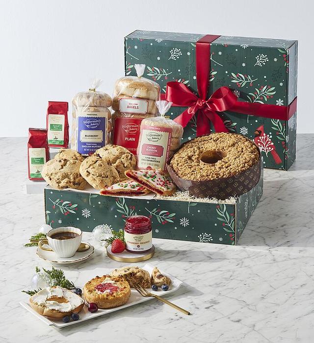 Grand Holiday Berry Breakfast Box Size Grand by Wolfermans