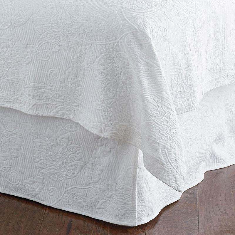 Putnam Cotton Matelassé 14 in. Drop Bed Skirt - White, Size Queen, Floral/Solid | The Company Store