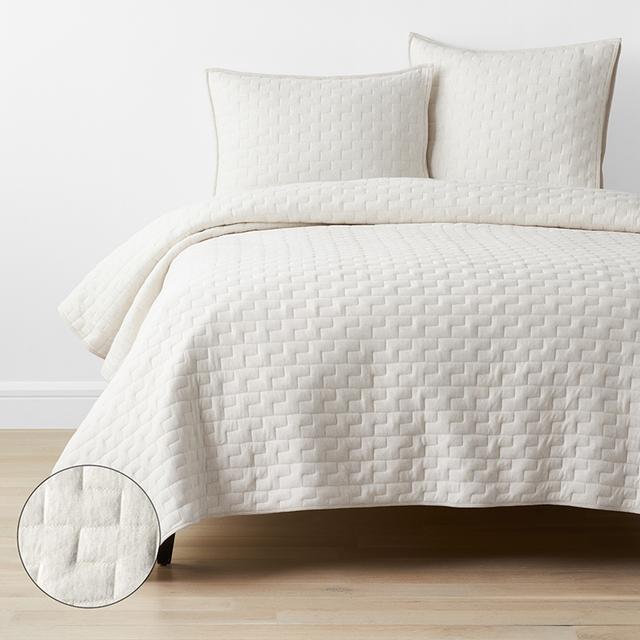 Air Layer Quilt - Off White, Light Warmth, Twin/Twin XL - Ivory, Cotton | The Company Store