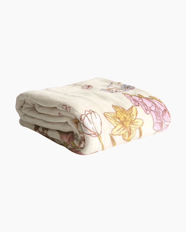 Plush Throw Blanket in Meadow Bouquet Subtle Seedpearl