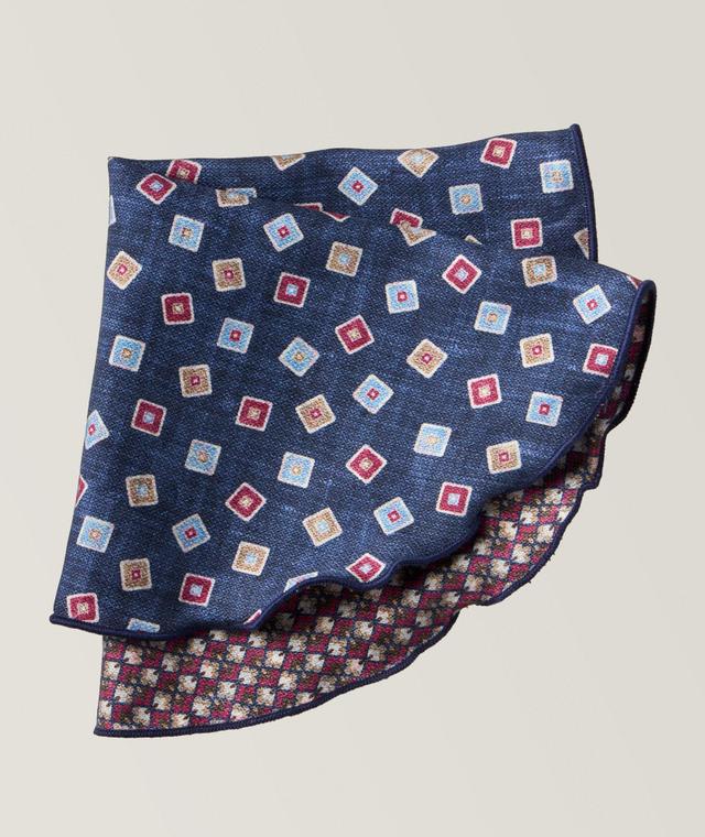 Neat Pattern Pocket Circle