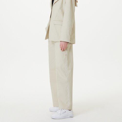 Round Side Cut Pants (Beige) [BEIGE]