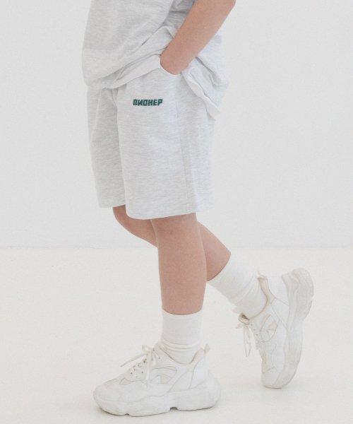 Logo Embroidered Sweat Shorts (White Melange) [LIGHTGREY]