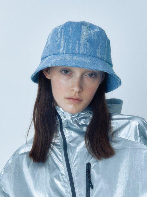 DESTROYED DENIM BUCKET HAT IN LIGHT BLUE [LIGHTBLUEDENIM]