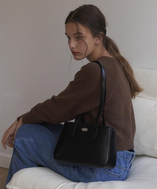 Staff ladder shoulder bag / black [BLACK]