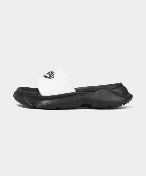 Startail Slide_White [BLACK]
