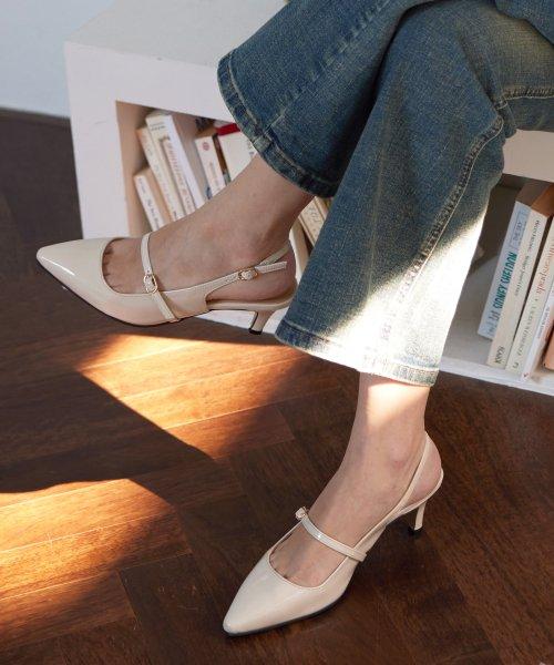 Edgeline stiletto slingback (LIGHT BEIGE) [OATMEAL]