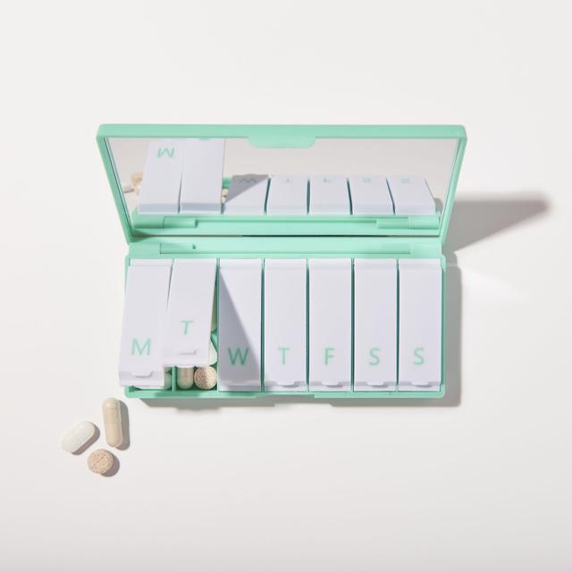 Tabuu 7 Day Pill Case with Mirror