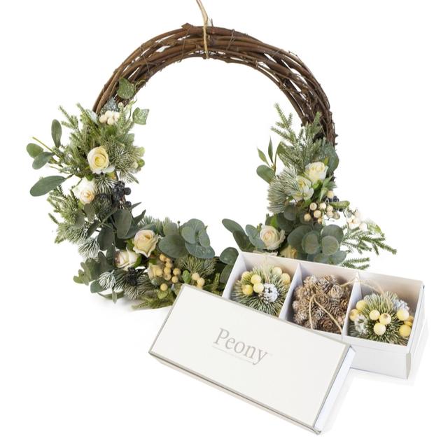 Outlet Peony Nordic Wreath and Hanging Ball Set