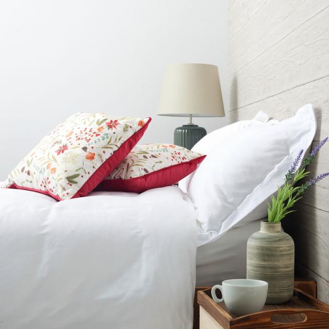 Sara by Sara Davies Printed Festive Cushion