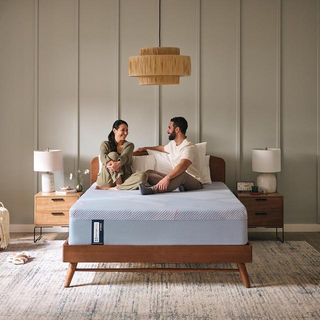 Sealy Posturepedic(R) Orlando Firm Hybrid Mattress