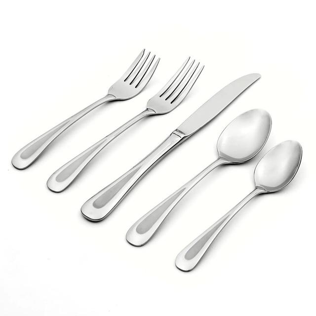 Oneida Satin Sand Dune 20pc. Flatware Set