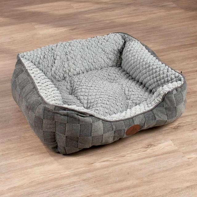 Comfortable Pet Large Checkered Cuddler Pet Bed