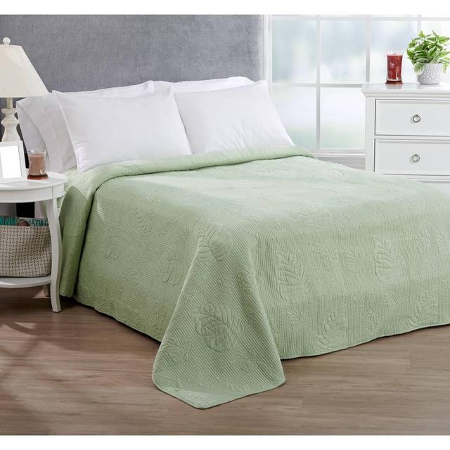 Ashley Cooper(tm) Leaf Bedspread