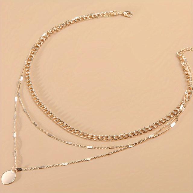 TEMU A Stylish Necklace With A Round Pendant