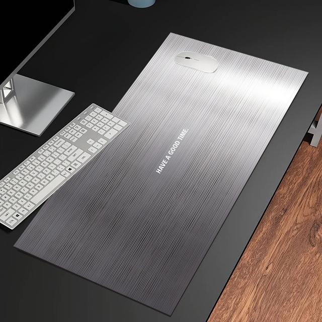 TEMU 다이아톰 흙 소재로 제작된 오버사이즈 게이밍 마우스 패드, 은색 브러시 처리된 "Have a Good Time" 디자인 - 미끄럼 방지 고무 베이스, 게이머, 사무실, 학교, e스포츠 및 홈 데코에 적합. 게이밍 매니아를 위한 이상적인 선물