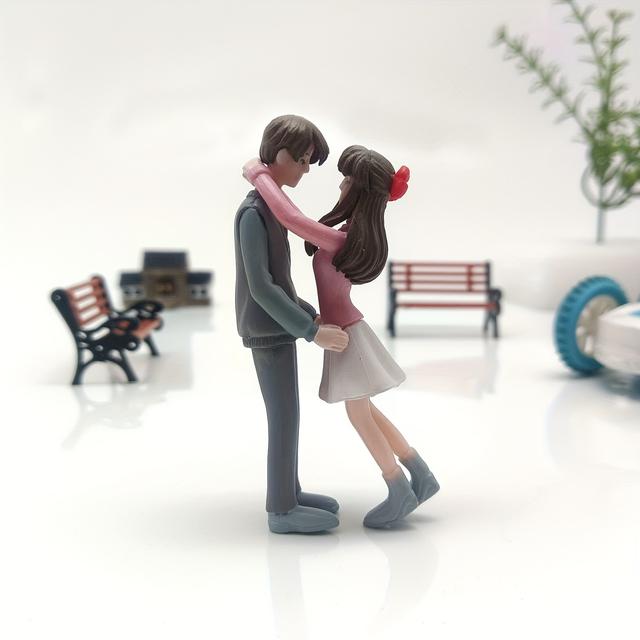 TEMU 2pcs/set Cute Couple Car Decoration Desktop Decoration Suitable For Gift Wedding Car Decoration Send Nano Glue Double-sided Tape