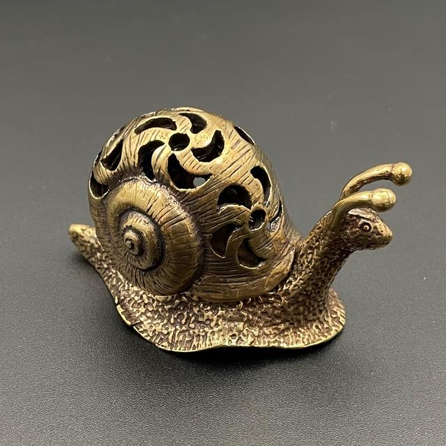 TEMU 1pc Elegant Brass Snail Incense Holder - , Letter & Animal Themed, Ideal For Bedroom, Kitchen, Living Room & More - No Electricity Required, Perfect For Indoor Decor