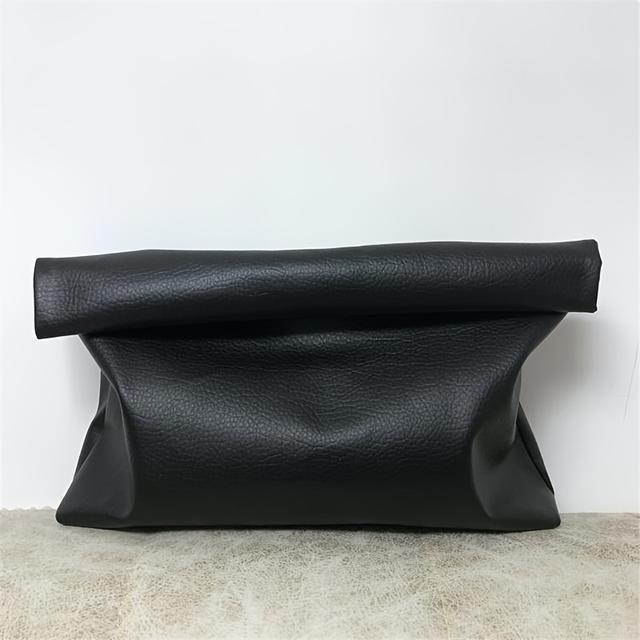 TEMU A Sleek, Monochrome Clutch For Of Soft, Perfect For Evening Events. This Trendy Envelope Bag Offers Ample Space And Is Ideal For Party, Available In Black