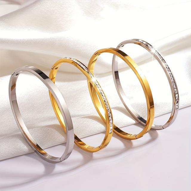 TEMU A Set Of 4 Stylish And Minimalist Stainless Steel Bracelets With A Shiny Finish, Perfect For Gifting Couples During Holidays Without Fading.