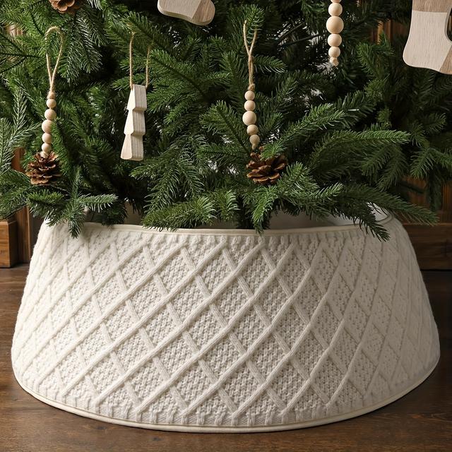TEMU A Cream-colored Knitted Collar For Artificial Christmas Trees, Featuring A Diamond Edge And Coarse Twisted Flowers, Perfect For Farmhouse-style Holiday Decor