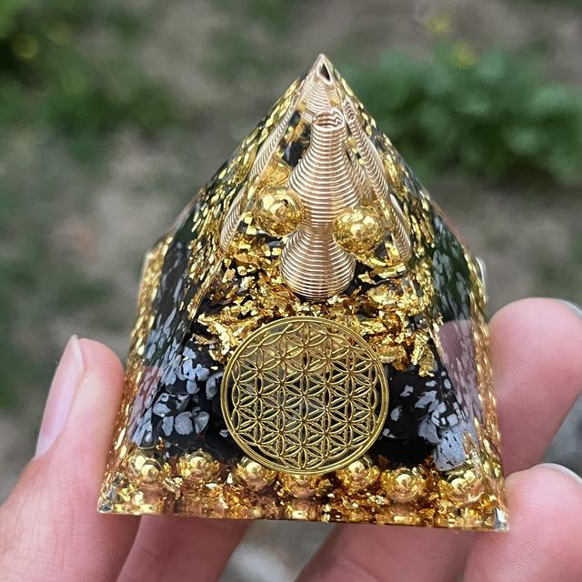 TEMU 1 szt. Orgonowej, mała kryształowa z obsydianem, ozdoba Orgonite, odpowiednia do dekoracji wnętrz, ekspozycji na biurko i innych zastosowań