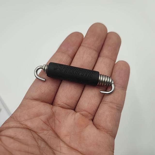 TEMU Univerzális Scorpion motorkerékpár kipufogó hosszabbító rugós horog, rozsdamentes acél, meghosszabbított és megvastagított