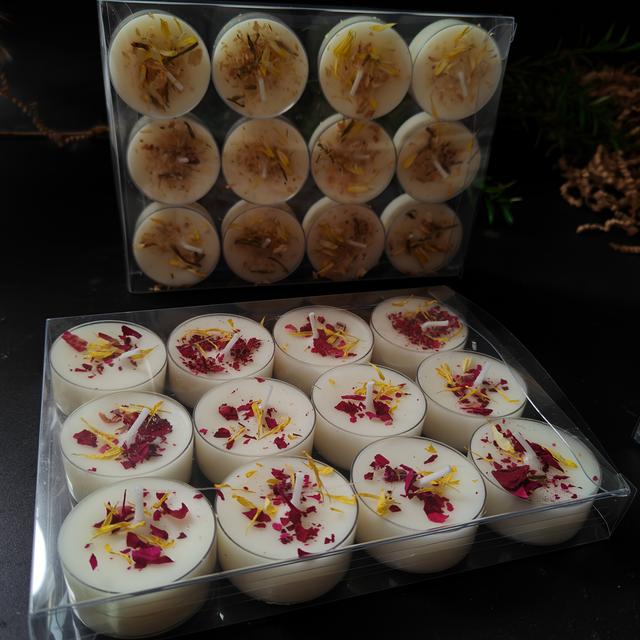 TEMU 12 شمعة صغيرة من شمع الصويا بقياس 0.7x1.5 بوصة، مع ثلاث روائح للورد/اللافندر/، رائحة تدوم طويلاً، مناسبة لزينة العطلات وديكور المنزل وعيد الأم وهالوين