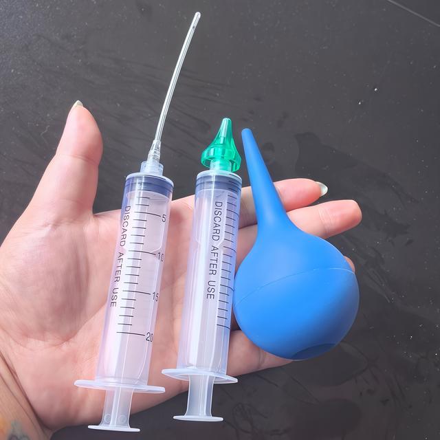 TEMU 3 Different Gentle Earwax Removal Kits - Battery-free Cleaning Tool With 360° Canal Irrigation Tip, Effective Home Solution For Deep Tube Cleansing