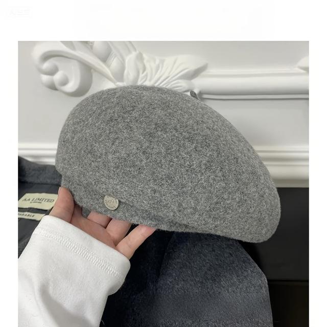 TEMU 【韓国風】シンプルベレー帽 | レディース ウール素材、顔の影を深く隠す小顔効果、メタルパッチ付きで万能オールマッチファッション、暖かい裏地、軽量、手洗い可能。