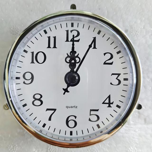 TEMU Snadné řemeslné výrobky 80MM Vložený kulatý rám hodin