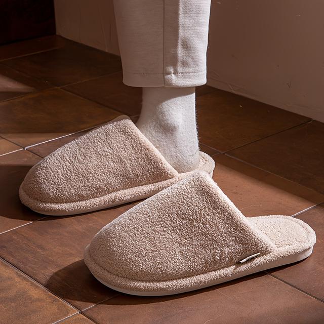 TEMU Winter Slippers For Men And Women Non-slip Couple Design, Plush Lined, Indoor , New 2025, Warm And Comfortable Winter Shoes For Women
