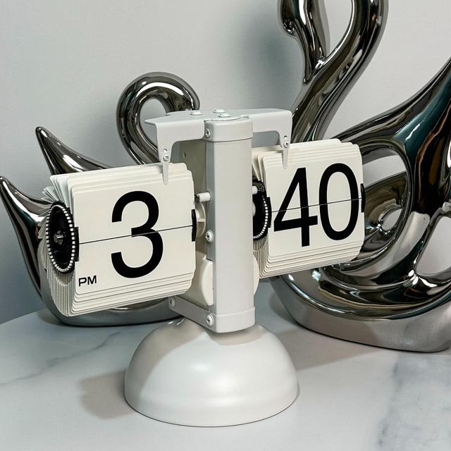 TEMU ساعة أوتوماتيكية بتصميم زهري مع صفحات دوارة - حركة ميكانيكية، فولاذ مقاوم للصدأ، مثالية لتزيين المنزل والمكتب - هدية لعيد الأم، رأس السنة، عيد الفصح، ساعة لغرفة المعيشة