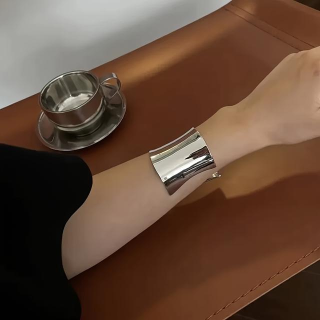 TEMU A High-quality Curved Wide Smooth Open Bracelet With A , Versatile And A Accessory A30.