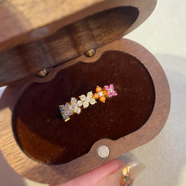 TEMU Vintage Cute Clover French- Luxury Colorful Synthetic Zirconia Ring For Women