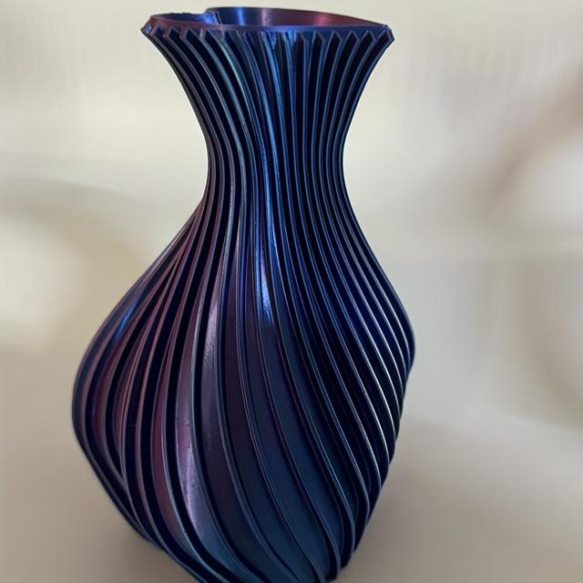 TEMU 1pc Printed Twisted Striped Love-shaped Vase - Fun Quirky Decorative Vase For Home Or Office - Unique Gift For Any Occasion, Durable Vase Used In