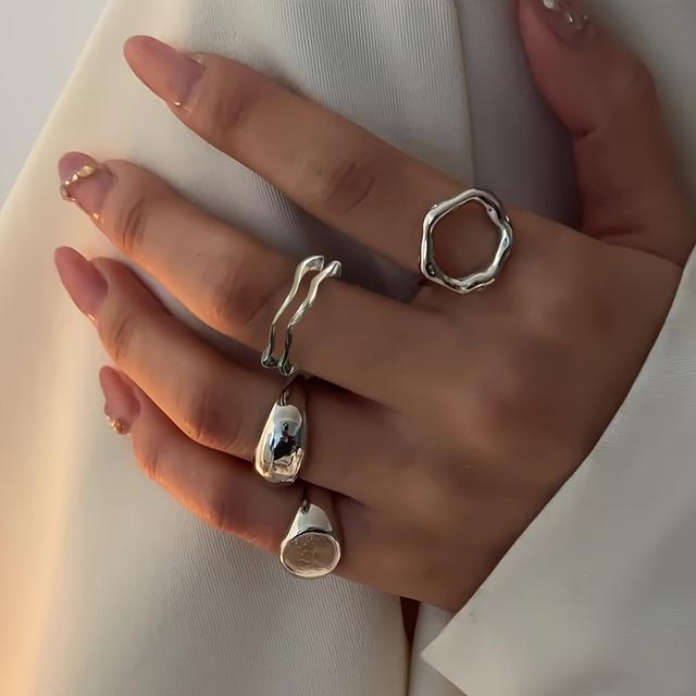 TEMU Conjunto de 4 anillos geométricos de moda, anillo de metal dorado para mujer, adecuado para el uso diario y como regalo de joyería para decoración de fiestas